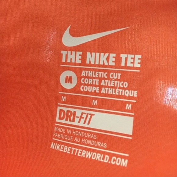 Nike - Picture 2 of 2